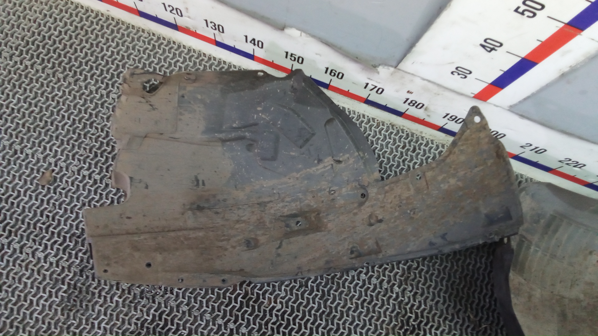 Локер передний левый