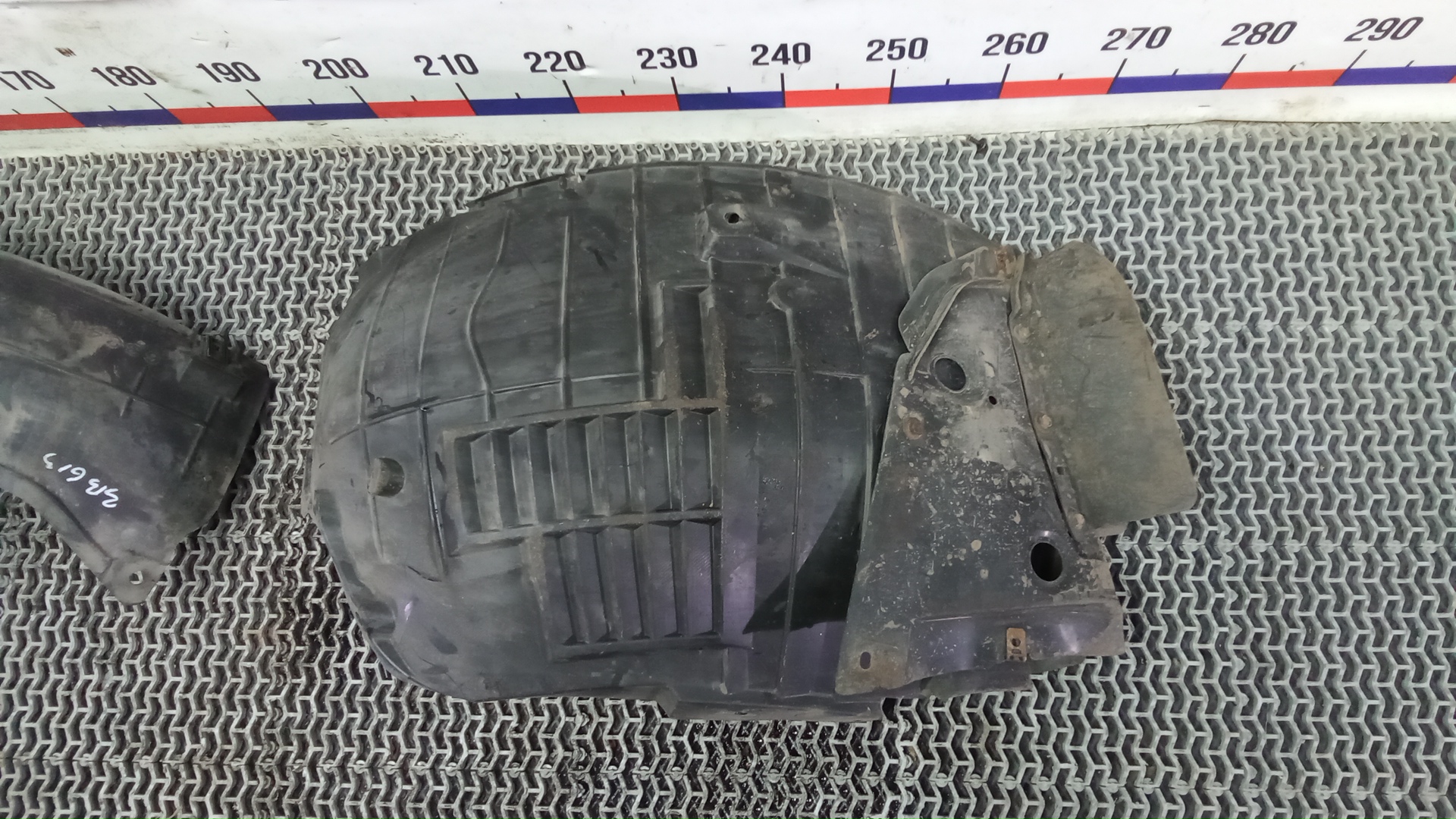 Локер передний левый