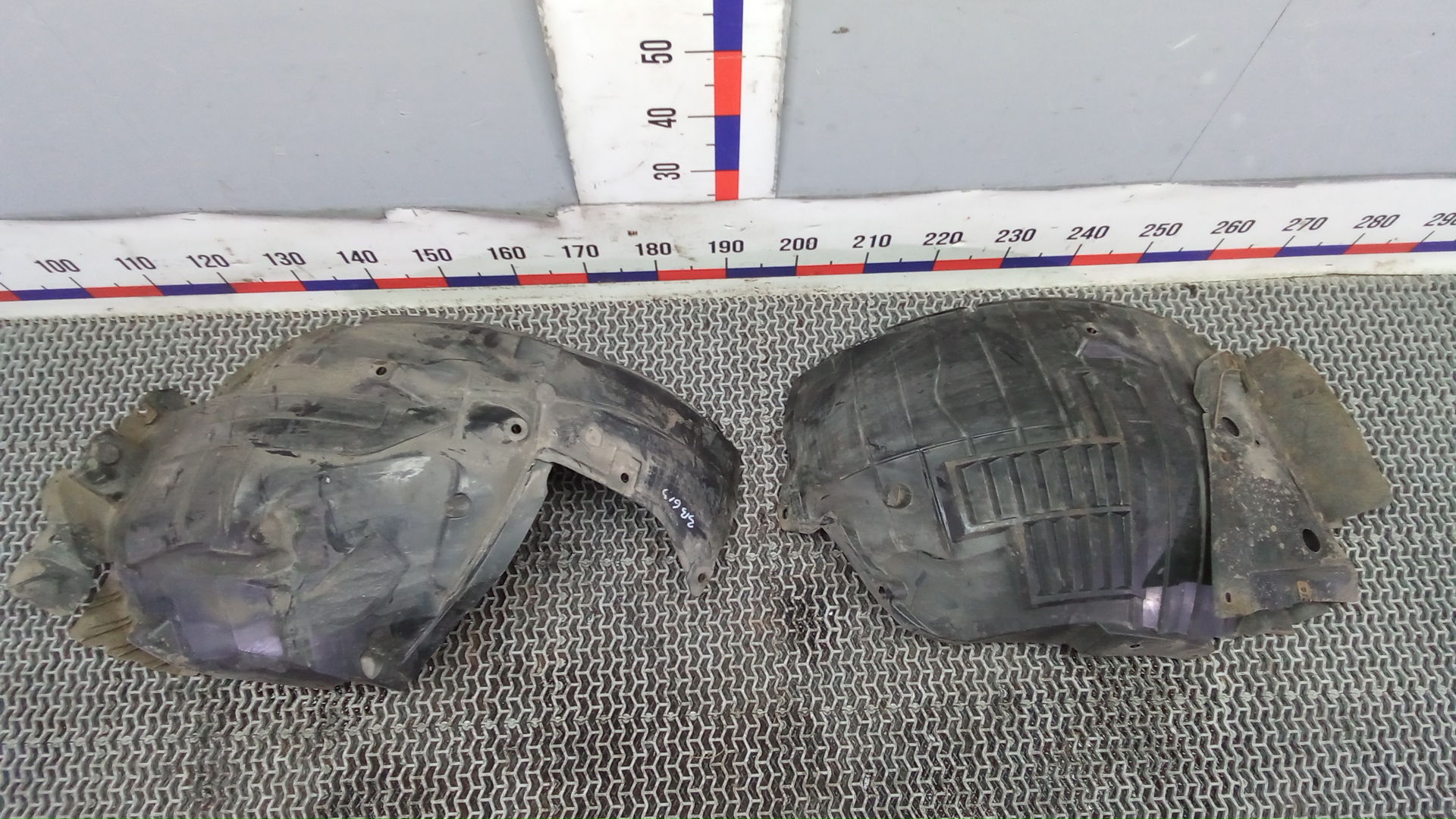 Локер передний левый