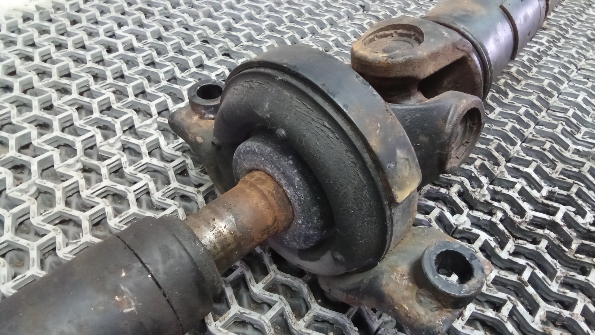 Вал карданный