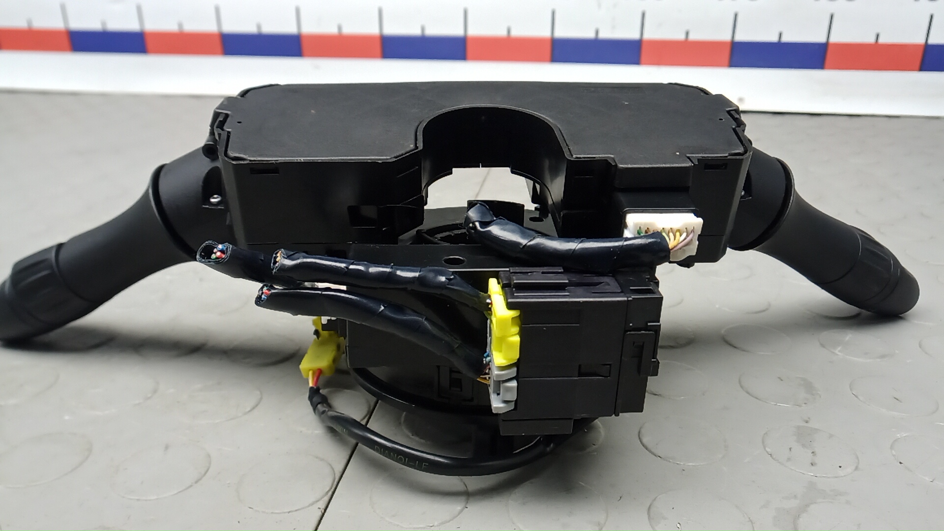 Переключатель подрулевой