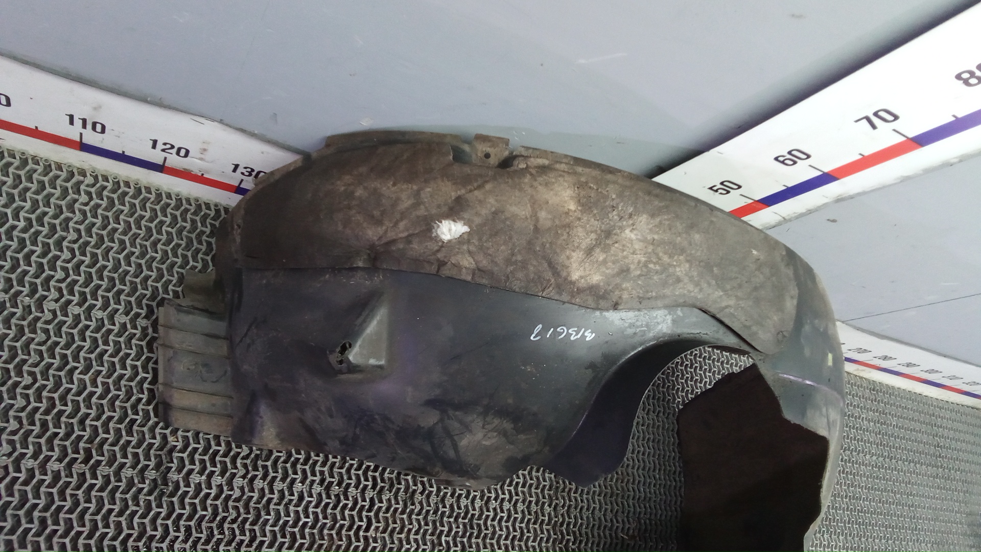 Локер передний левый