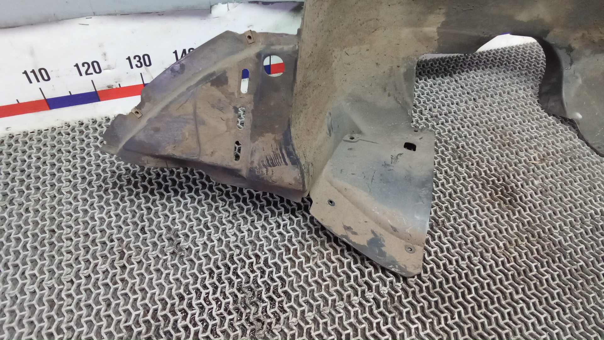 Локер передний левый