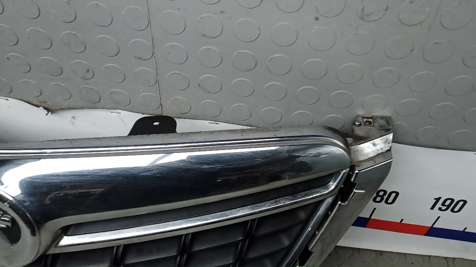 Решетка радиатора