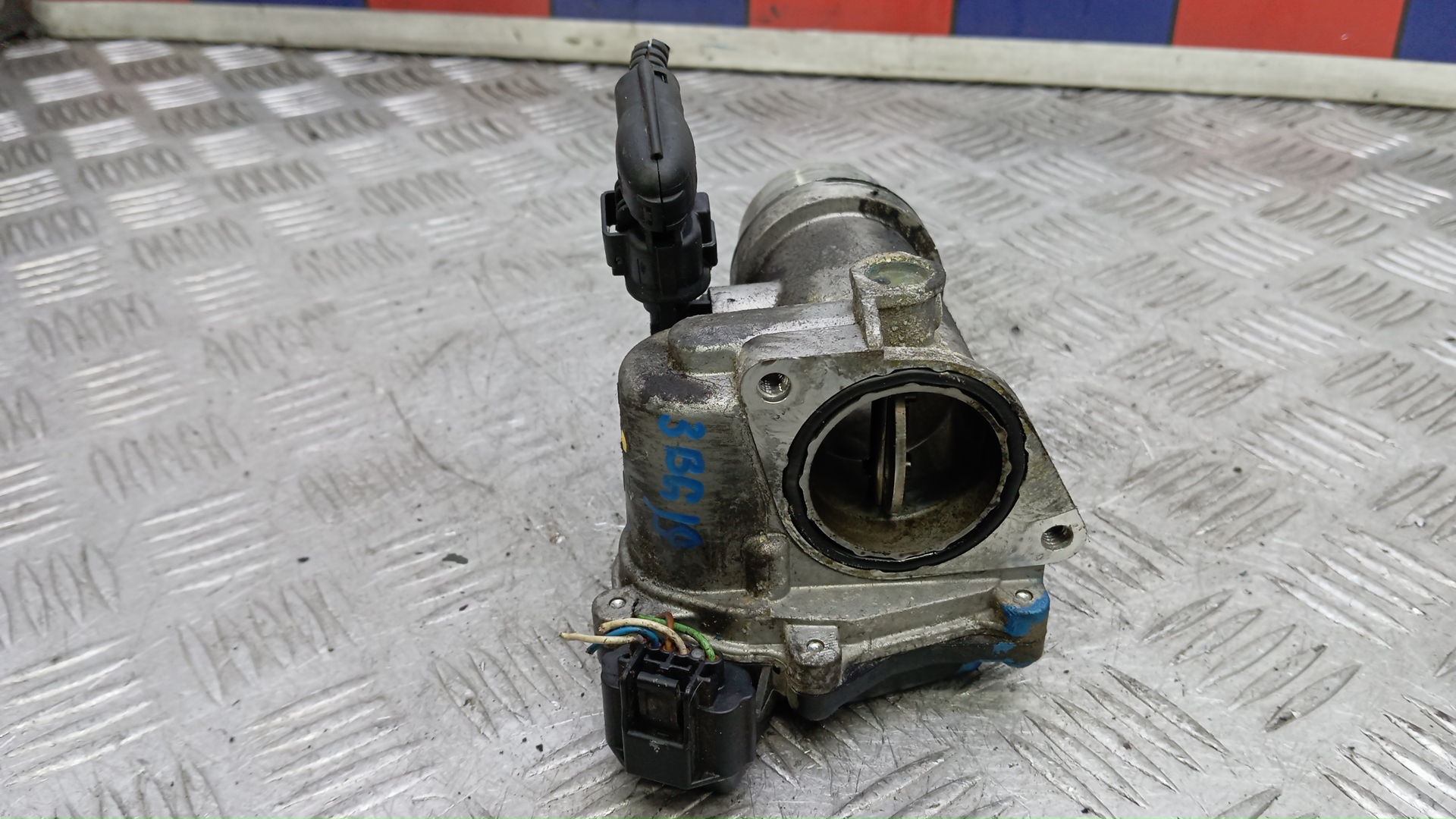 Заслонка дроссельная электрическая