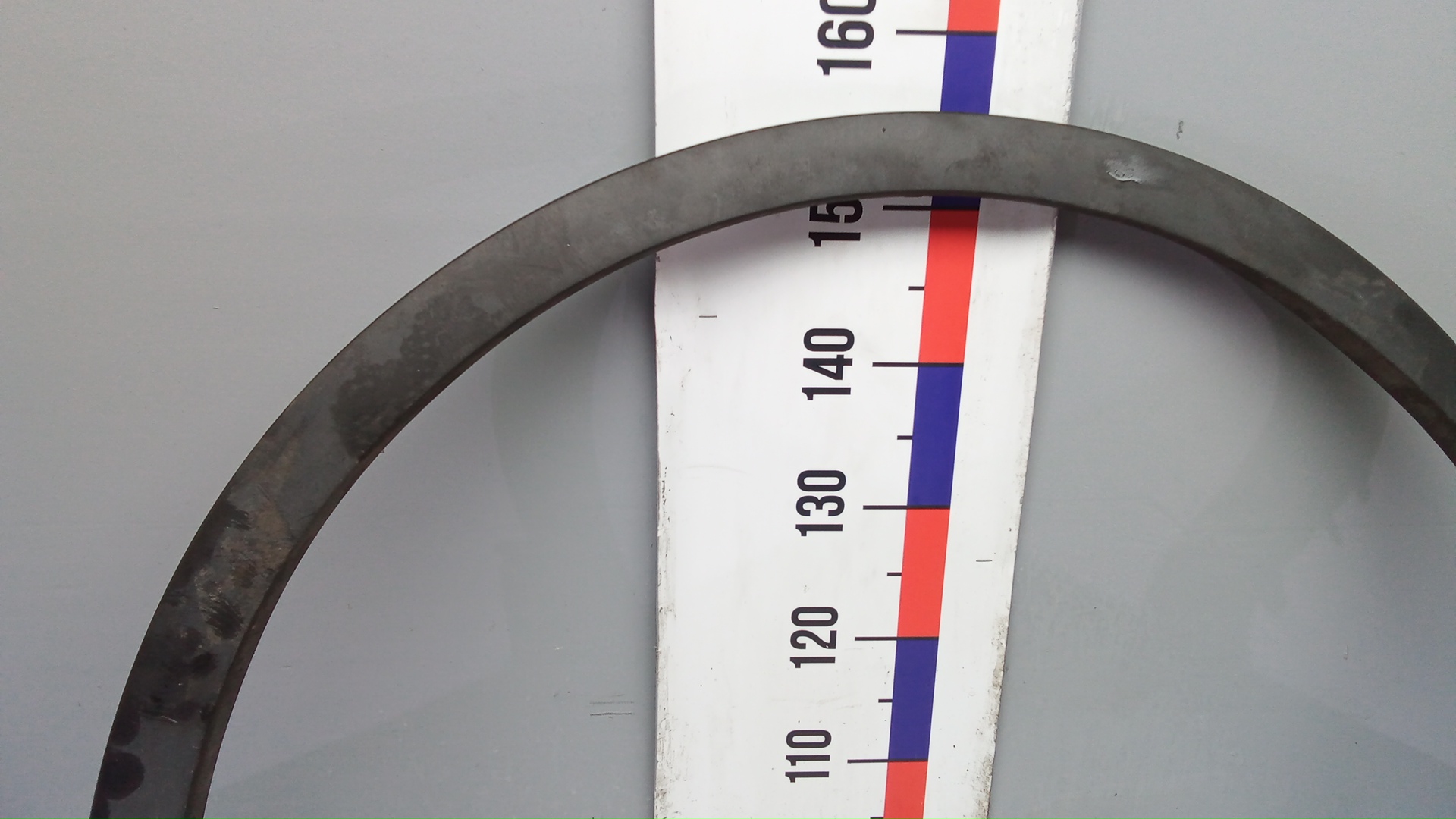 Накладка переднего крыла правого