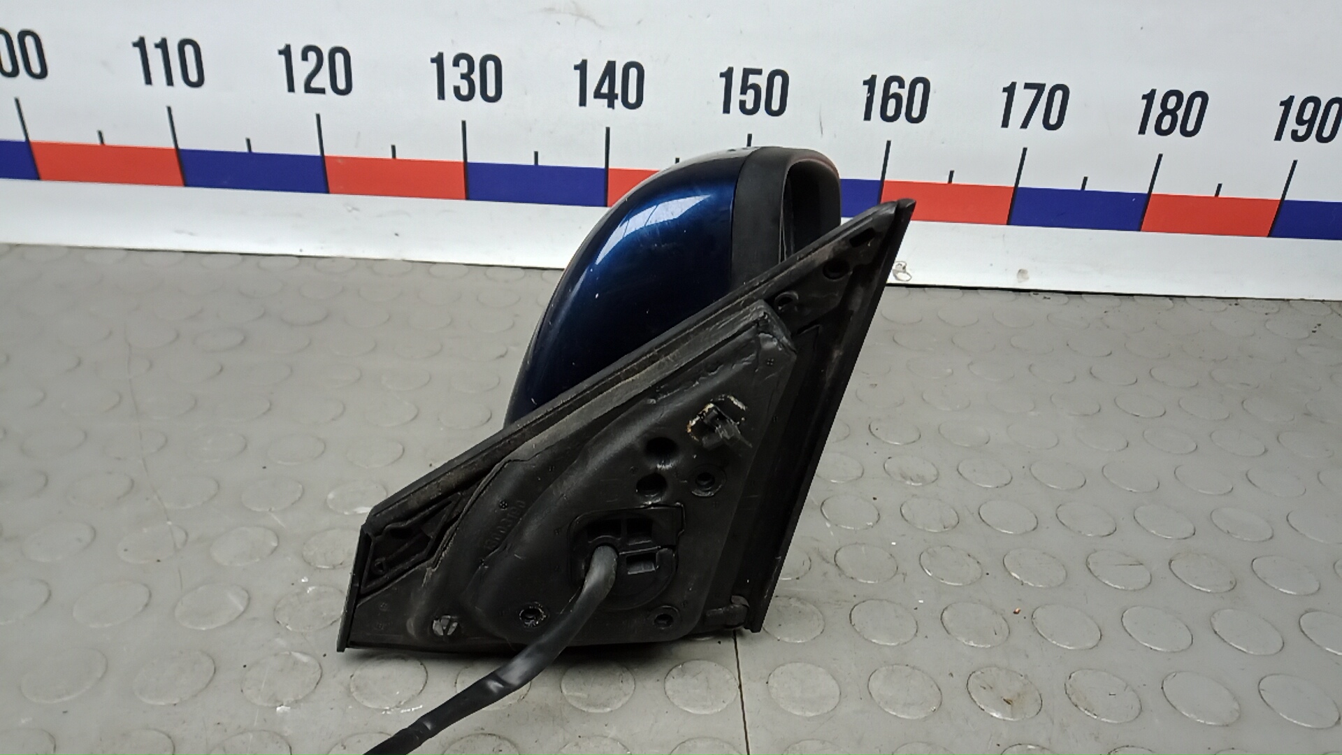 Зеркало правое электрическое