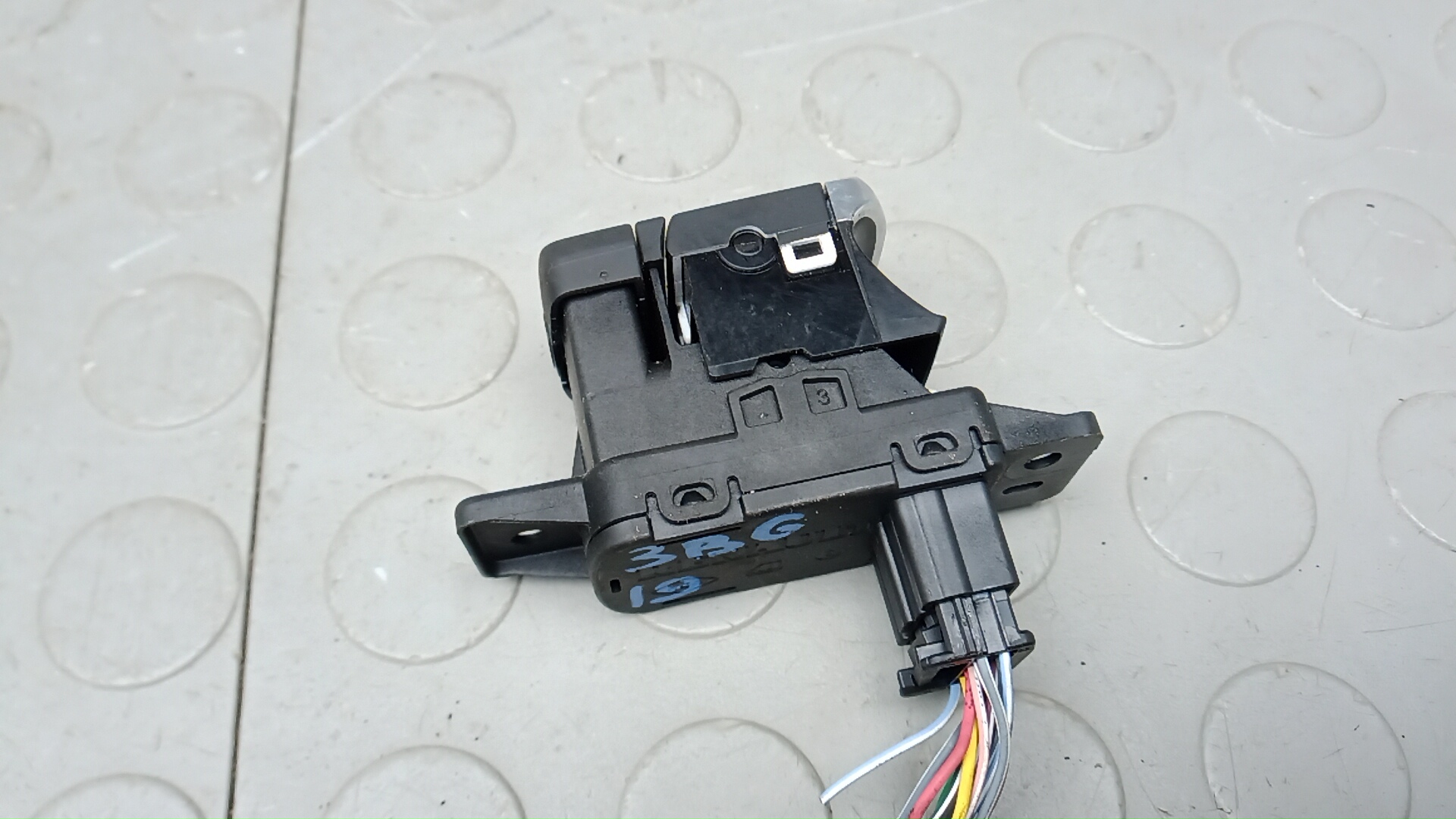 Рычаг стояночного тормоза