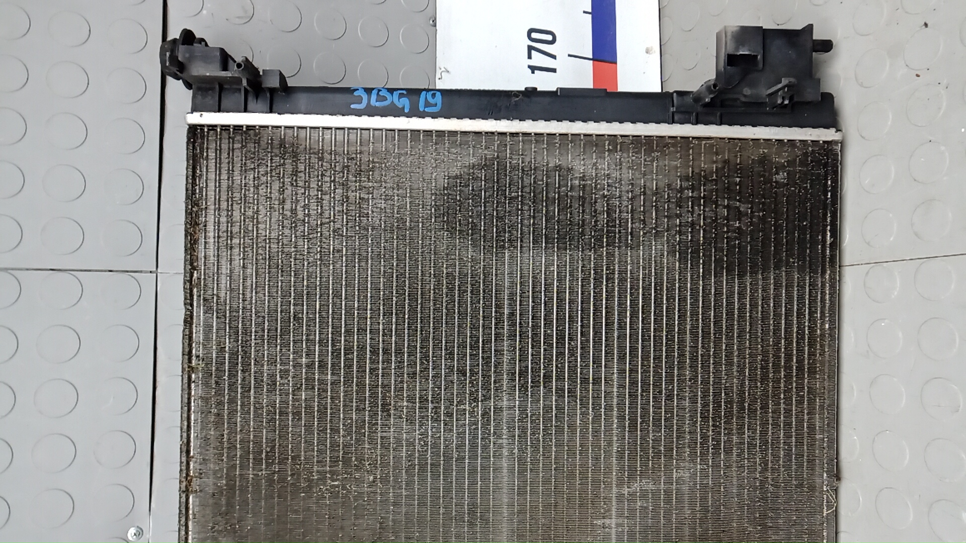 Радиатор охлаждения двигателя основной