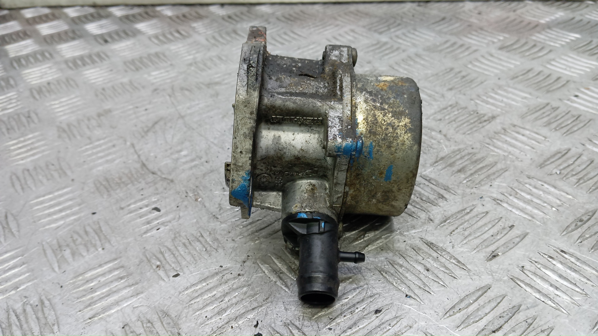 Насос вакуумный