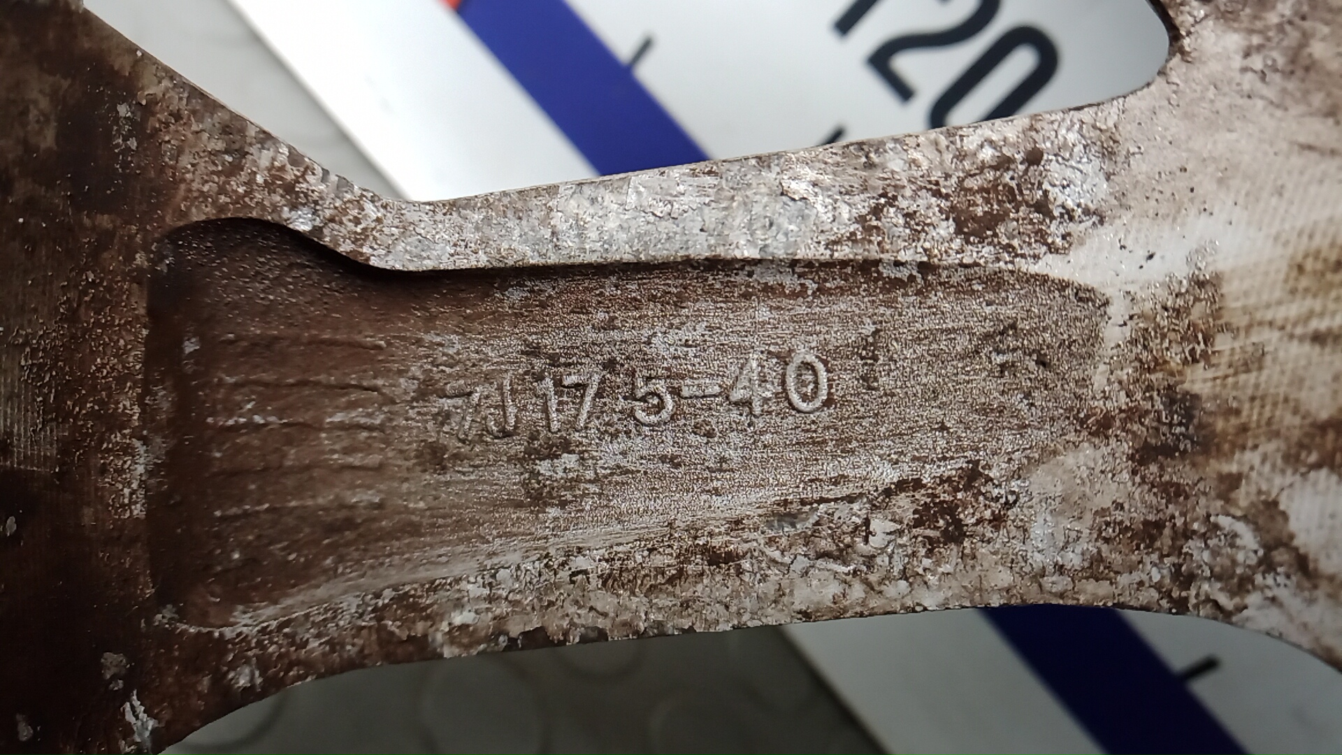 Диск колесный литой легкий сплав