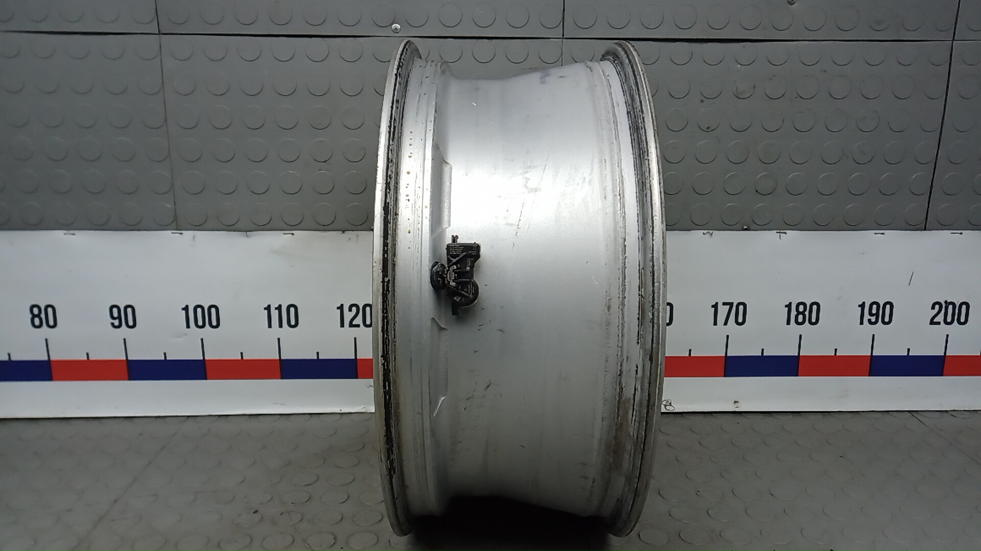 Диск колесный литой легкий сплав