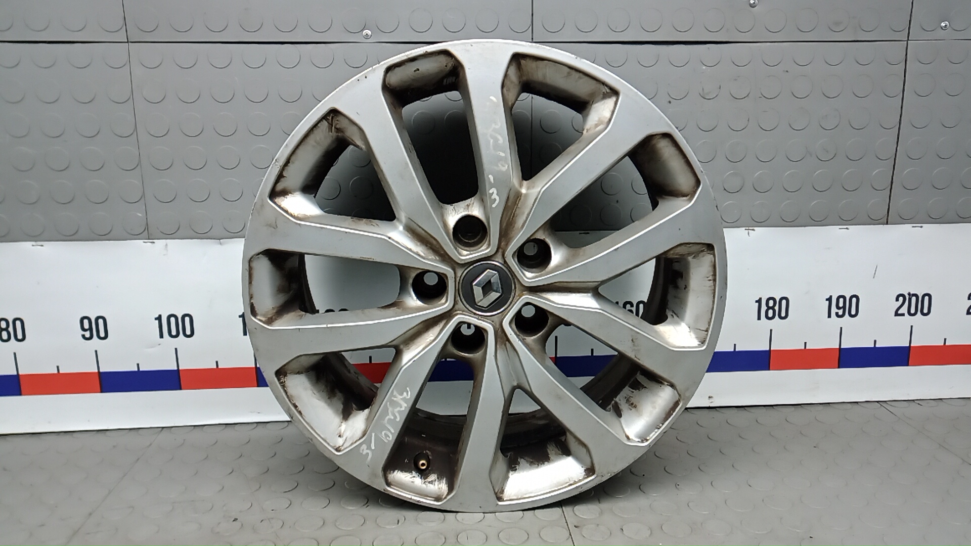 Диск колесный литой легкий сплав