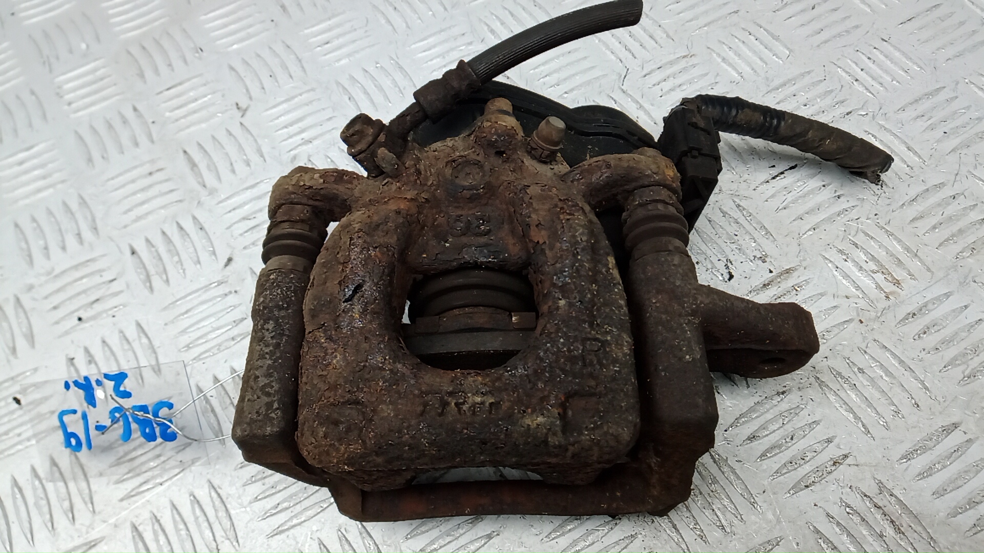 Суппорт задний правый