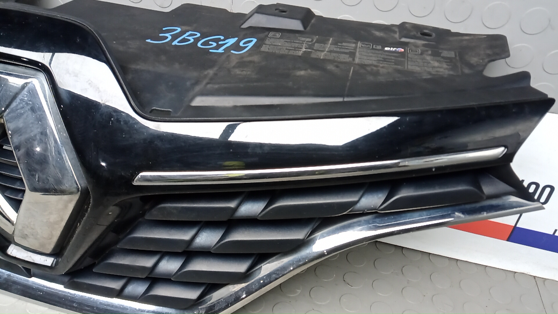 Решетка радиатора