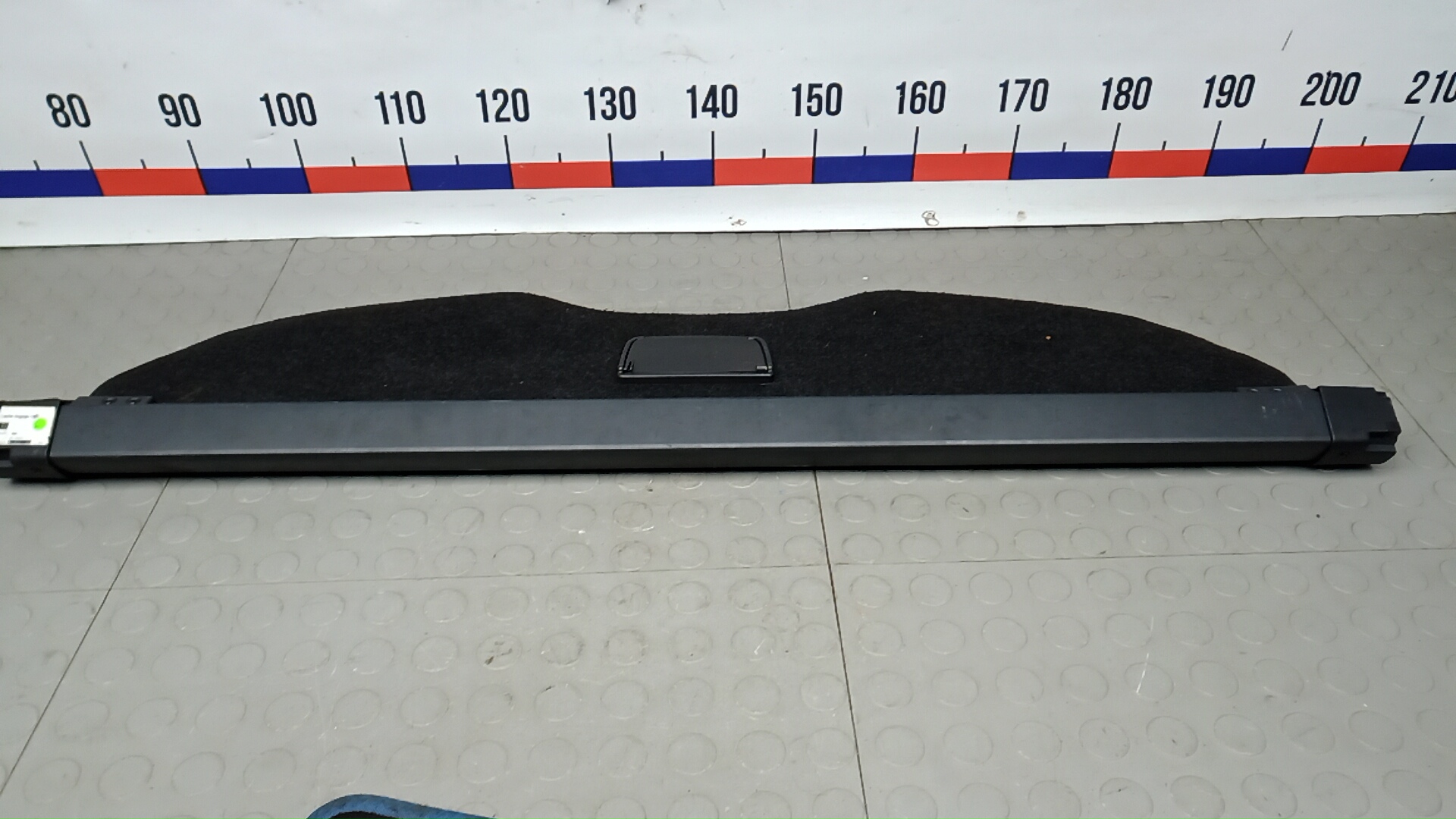 Шторка багажника