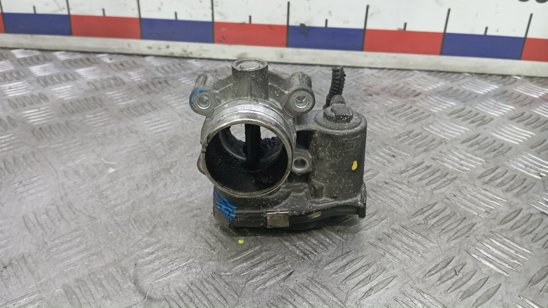 Заслонка дроссельная электрическая