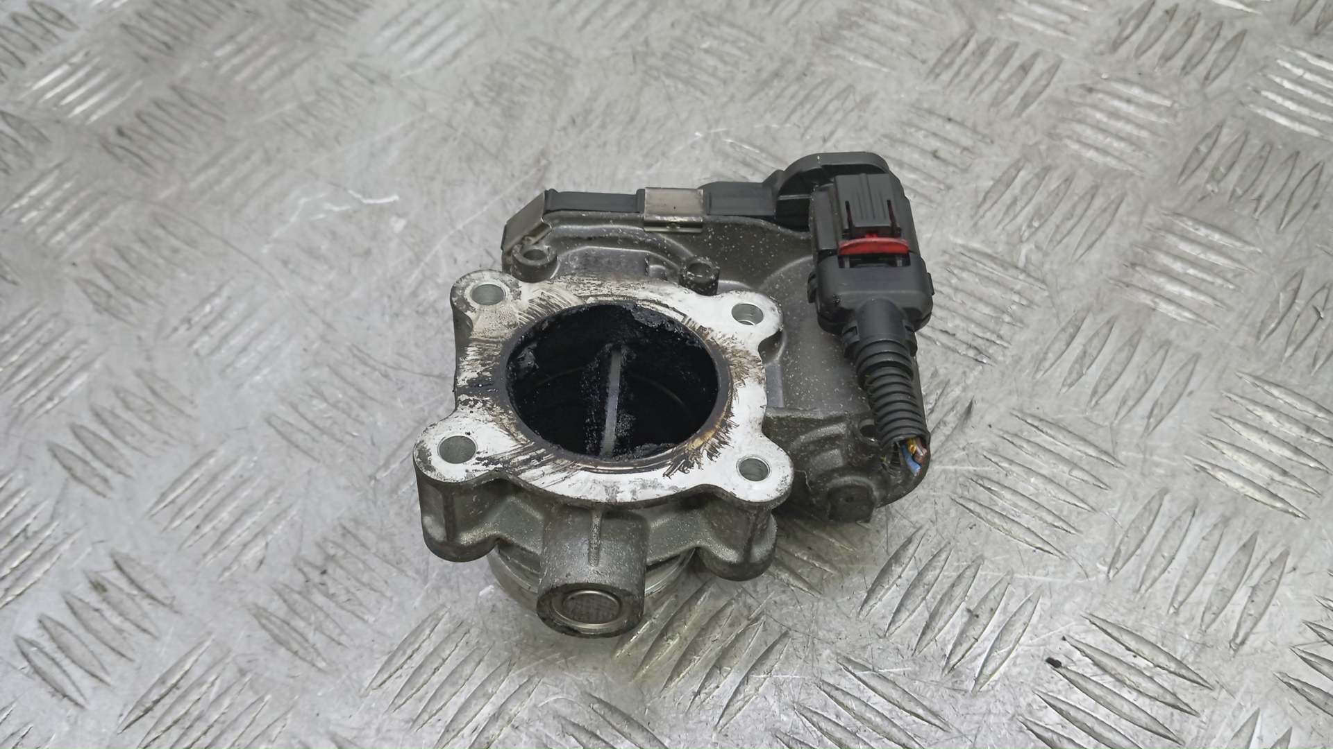 Заслонка дроссельная электрическая