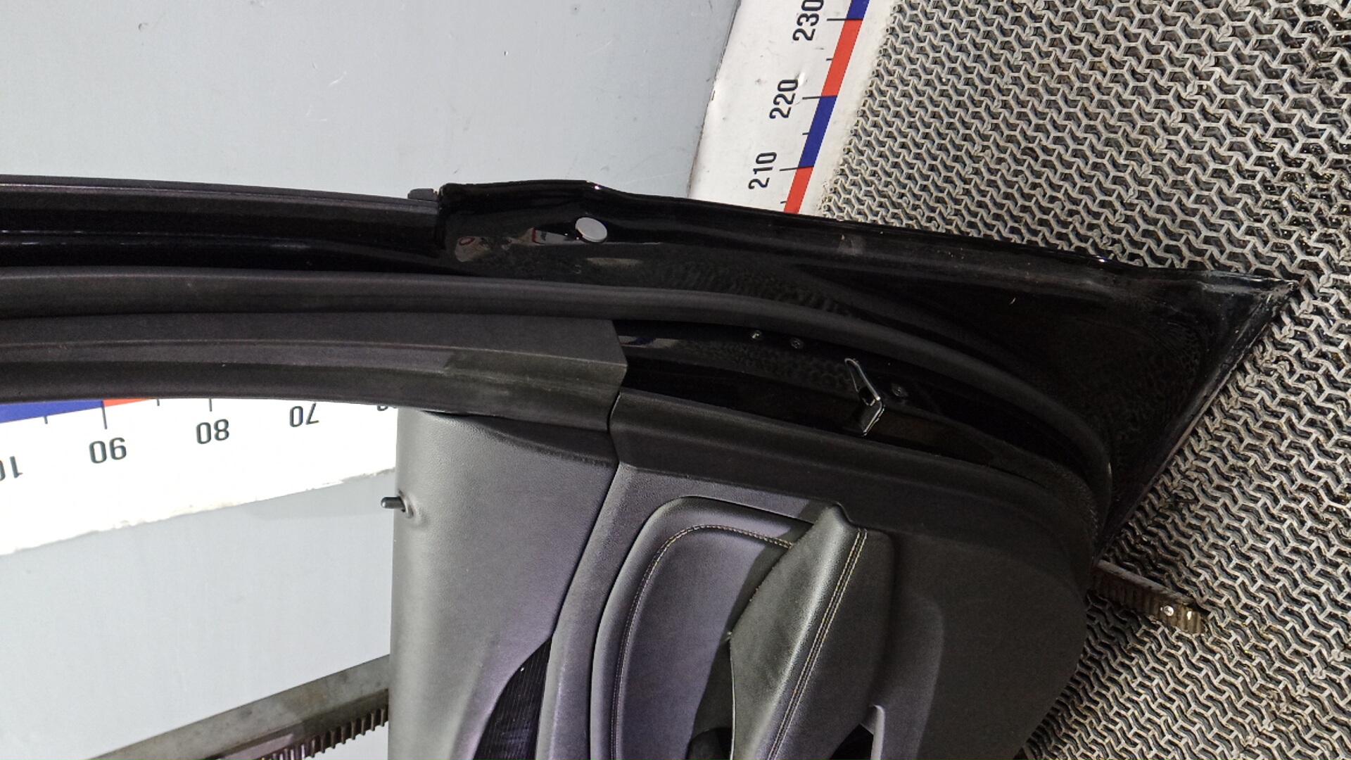 Дверь передняя правая