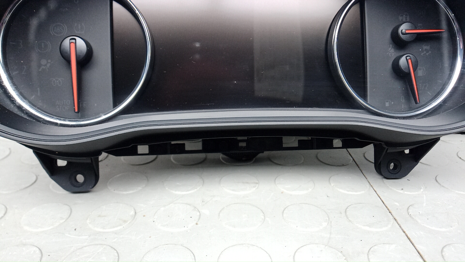 Панель приборов