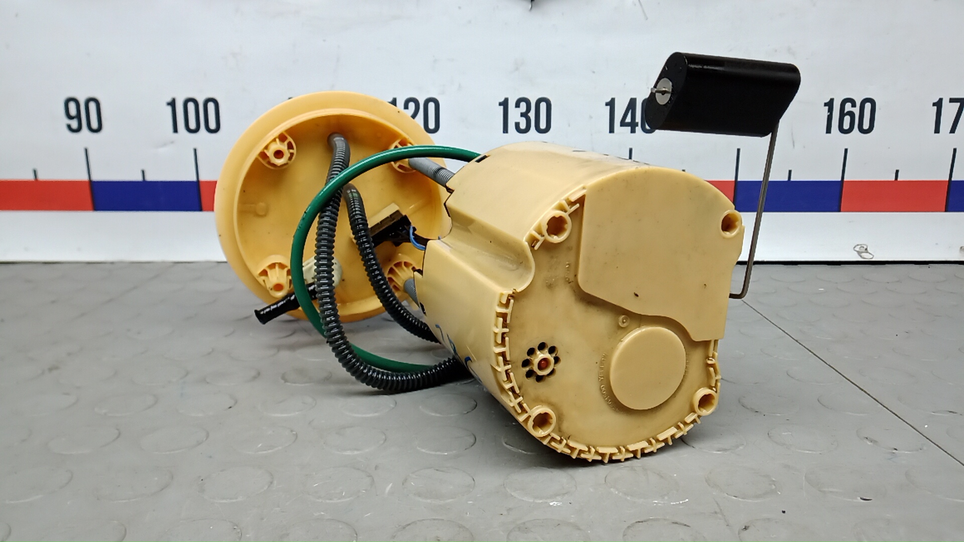 Насос топливный электрический