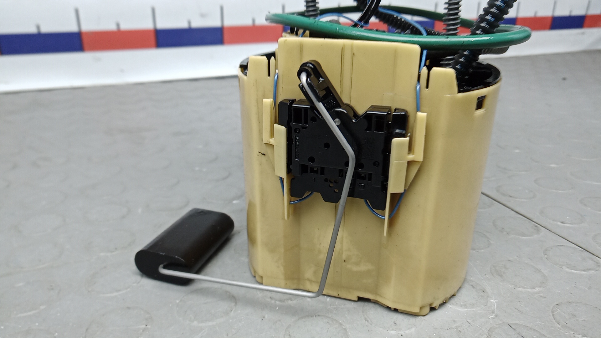 Насос топливный электрический