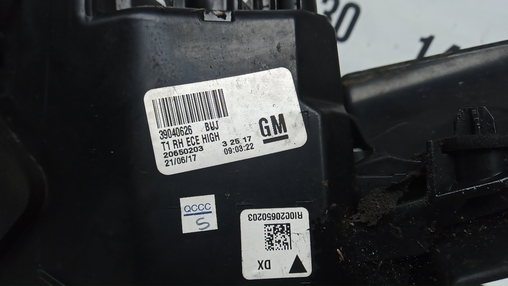 Фонарь задний правый