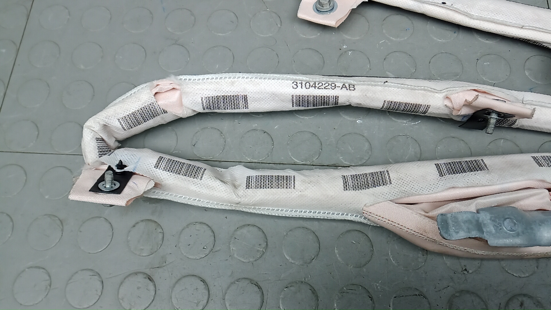 Подушка безопасности боковая (шторка)