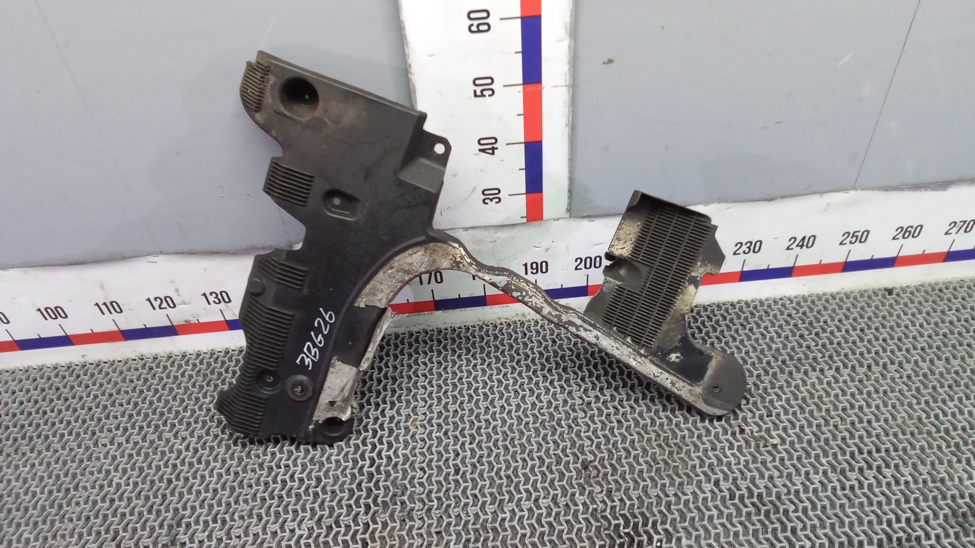 Защита антигравийная