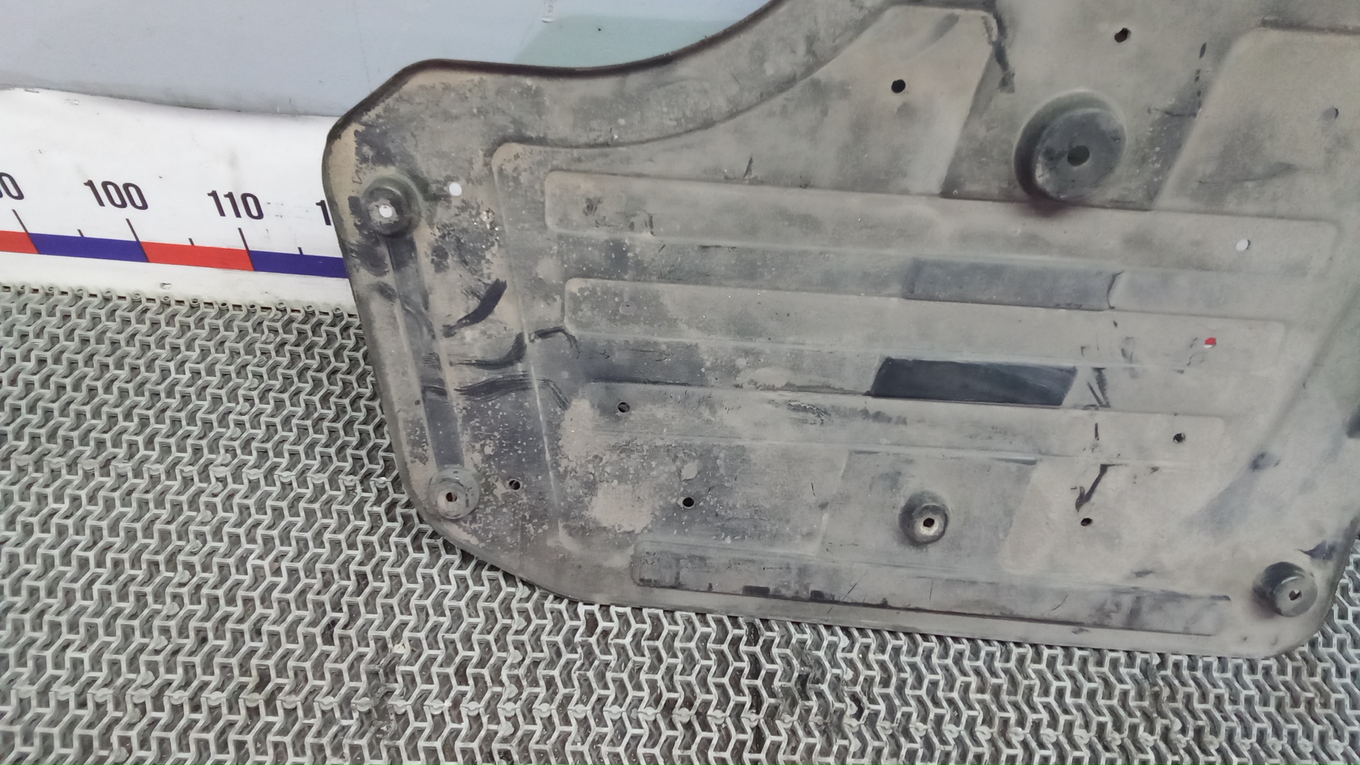 Защита антигравийная