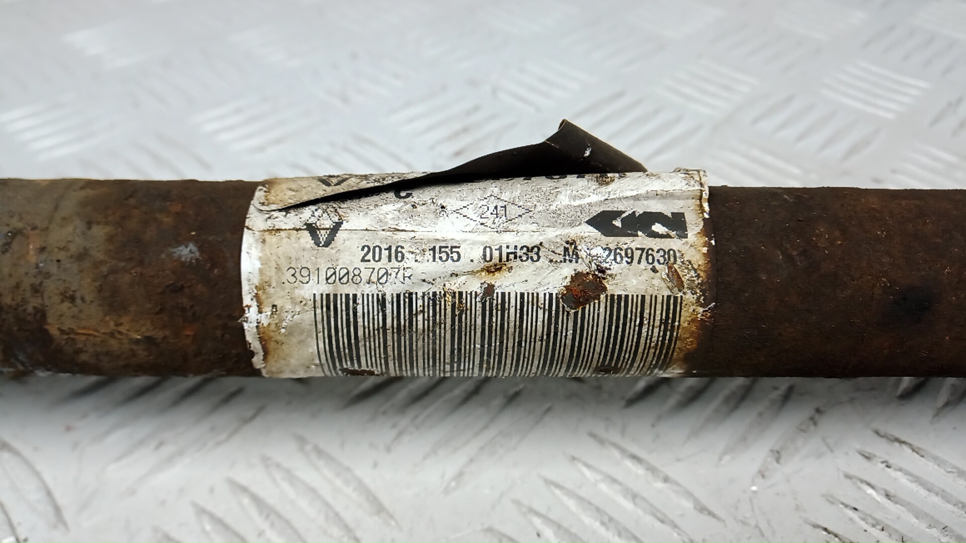 Полуось передняя правая