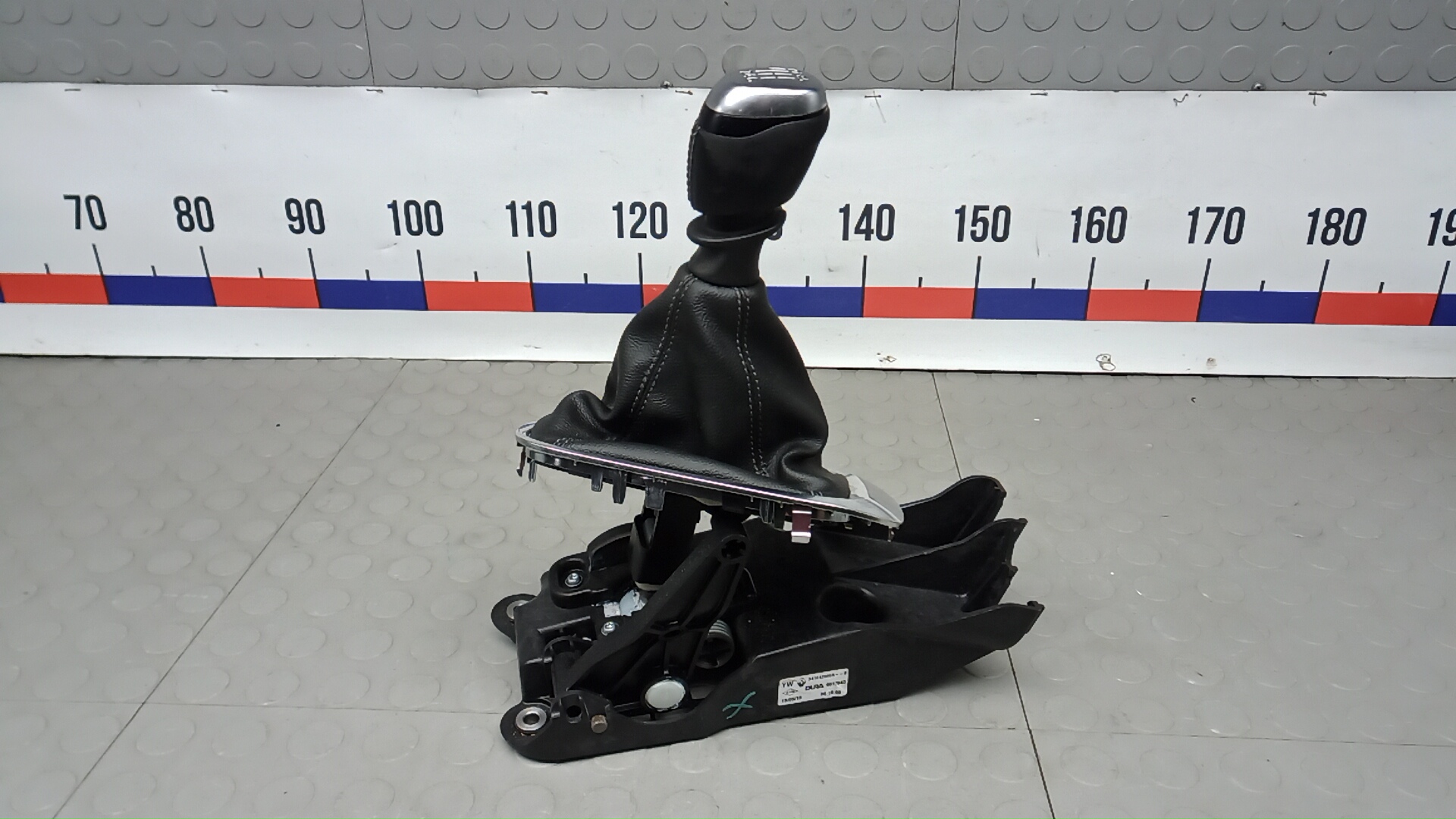 Кулиса МКПП / АКПП