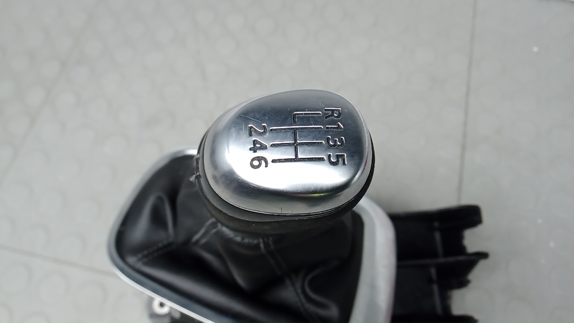 Кулиса МКПП / АКПП