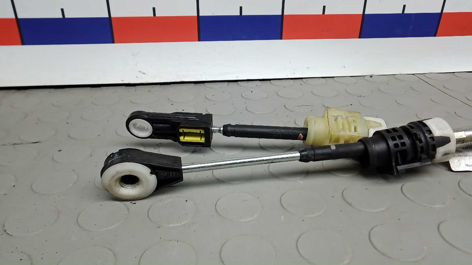 Трос КПП (выбора/переключения передач)