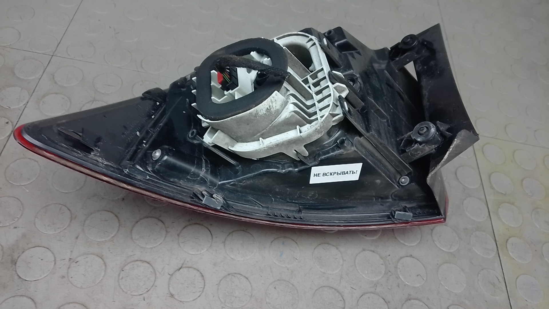 Фонарь задний левый