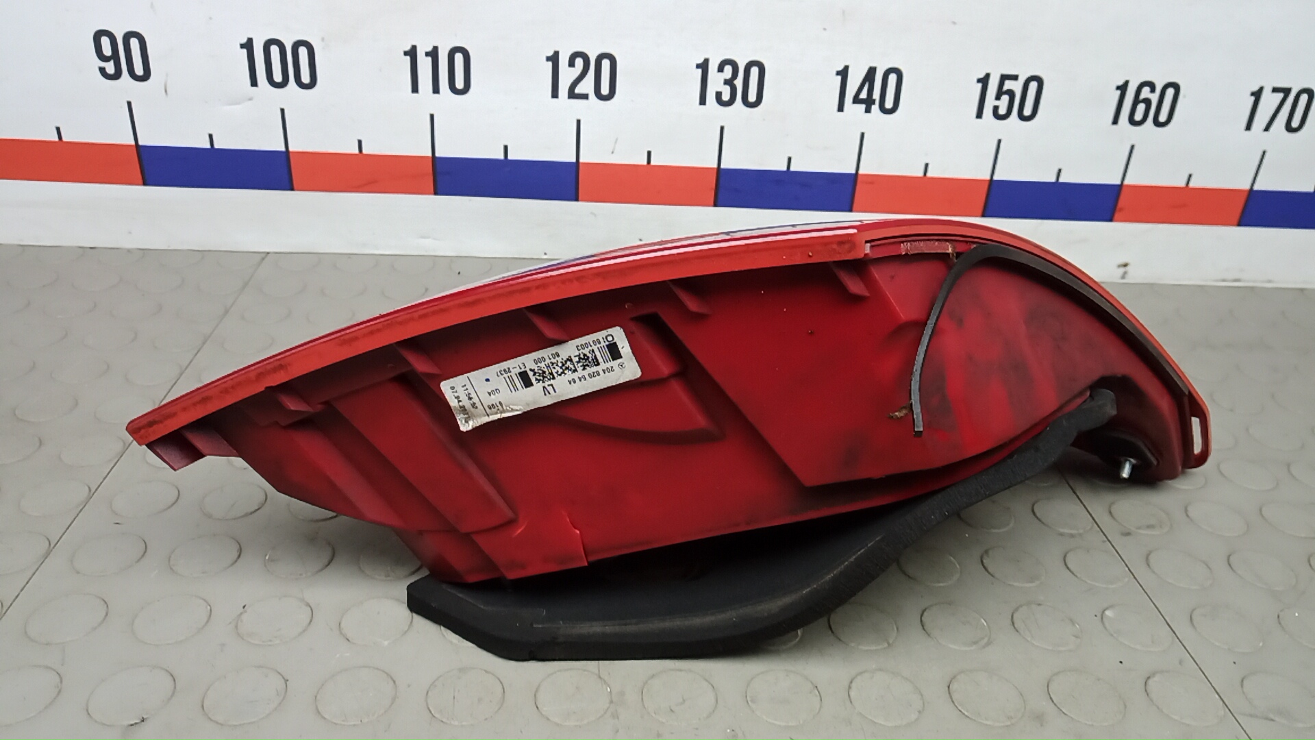 Фонарь задний левый