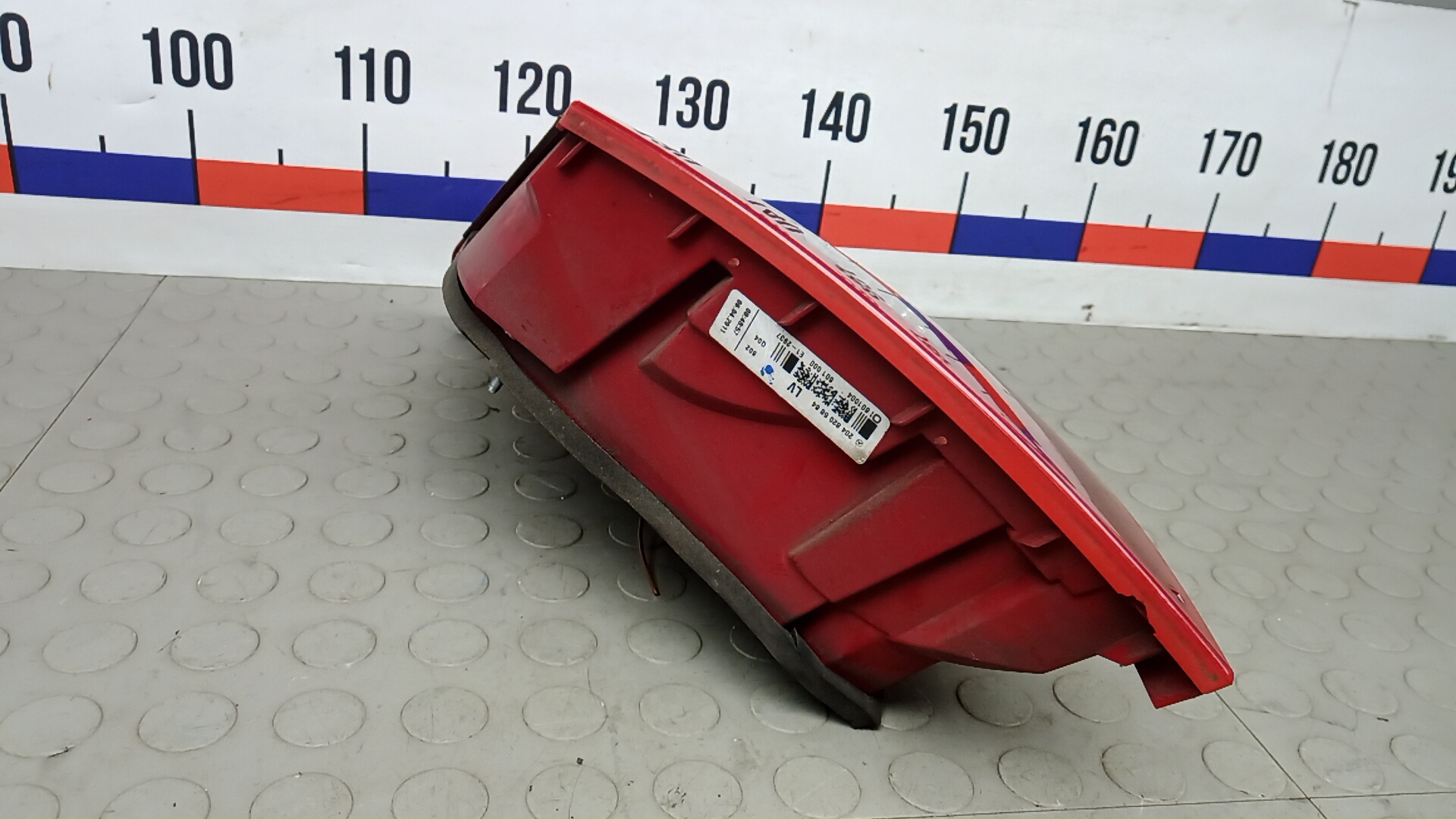 Фонарь задний правый