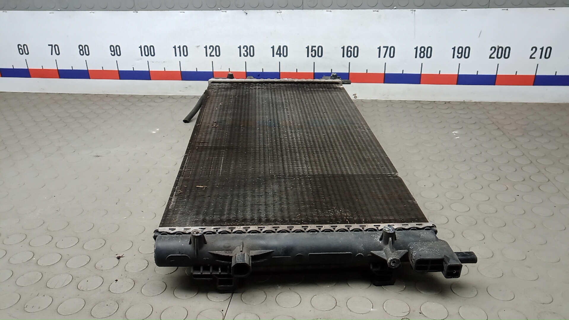 Радиатор охлаждения двигателя основной