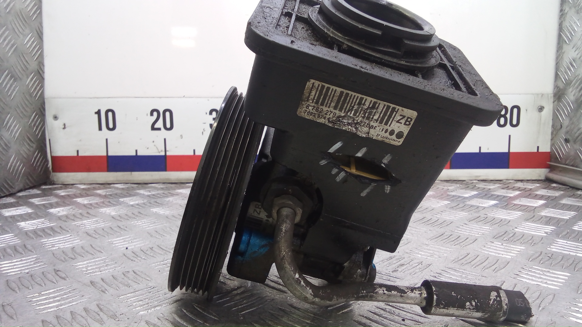 Насос ГУР (гидроусилитель руля)