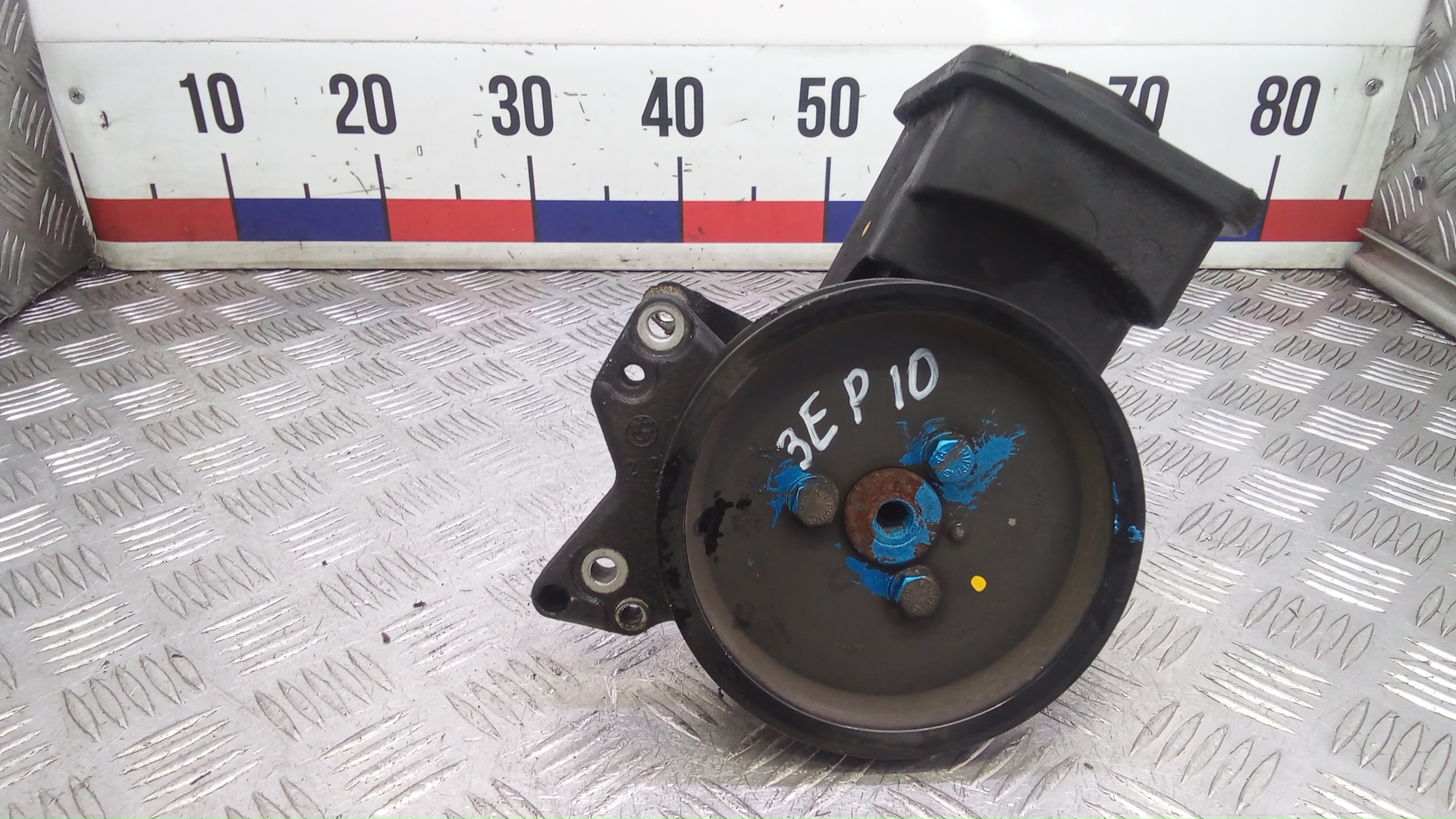 Насос ГУР (гидроусилитель руля)