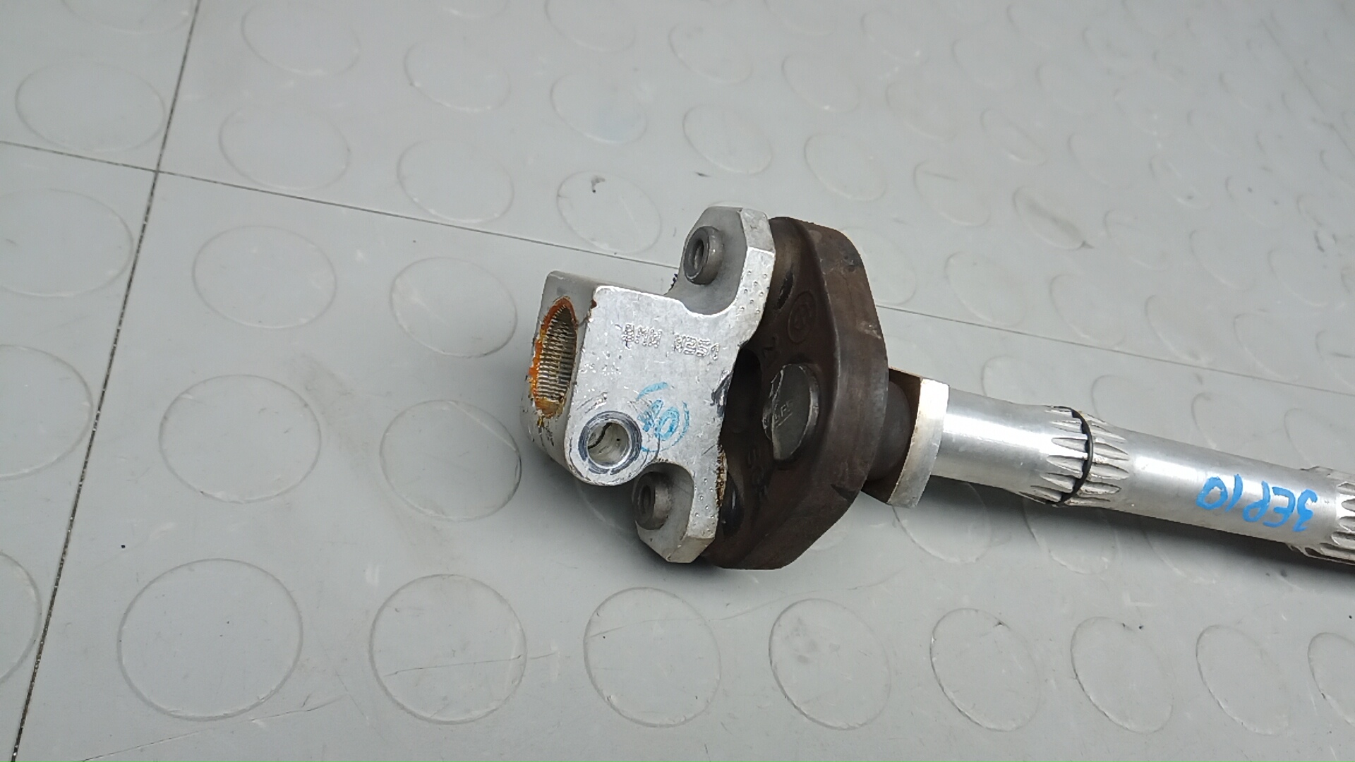 Кардан рулевой