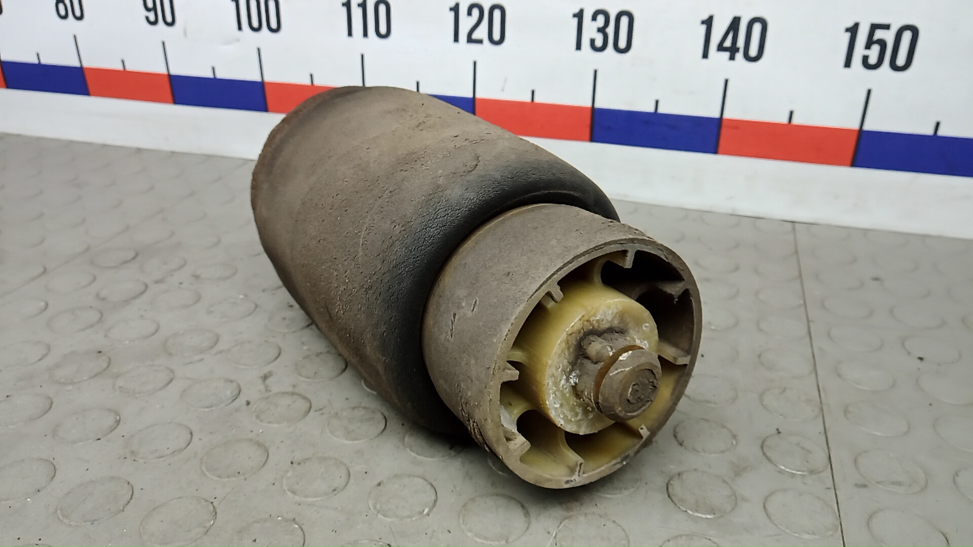 Воздушная подушка (опора пневматическая)