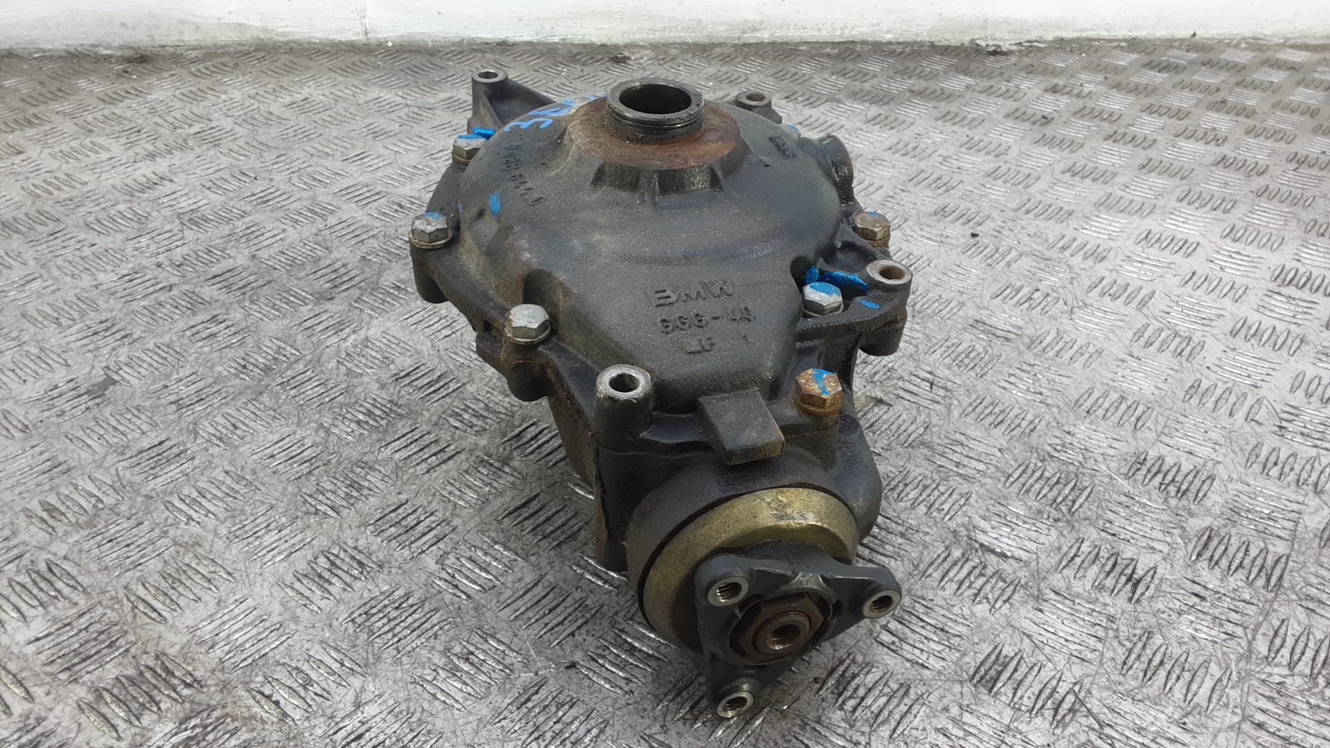 Редуктор переднего моста