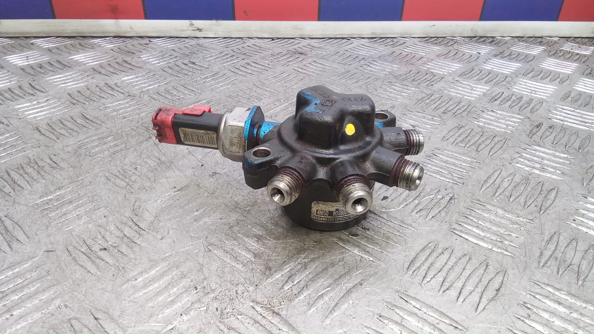 Рейка топливная (рампа)