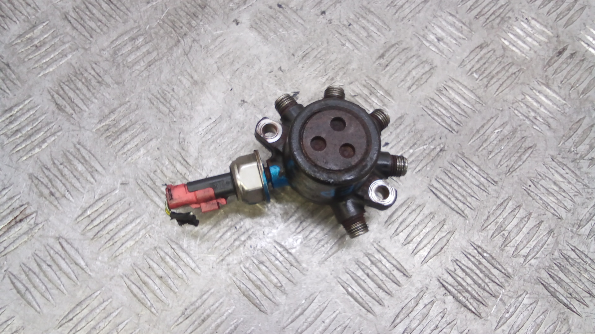 Рейка топливная (рампа)