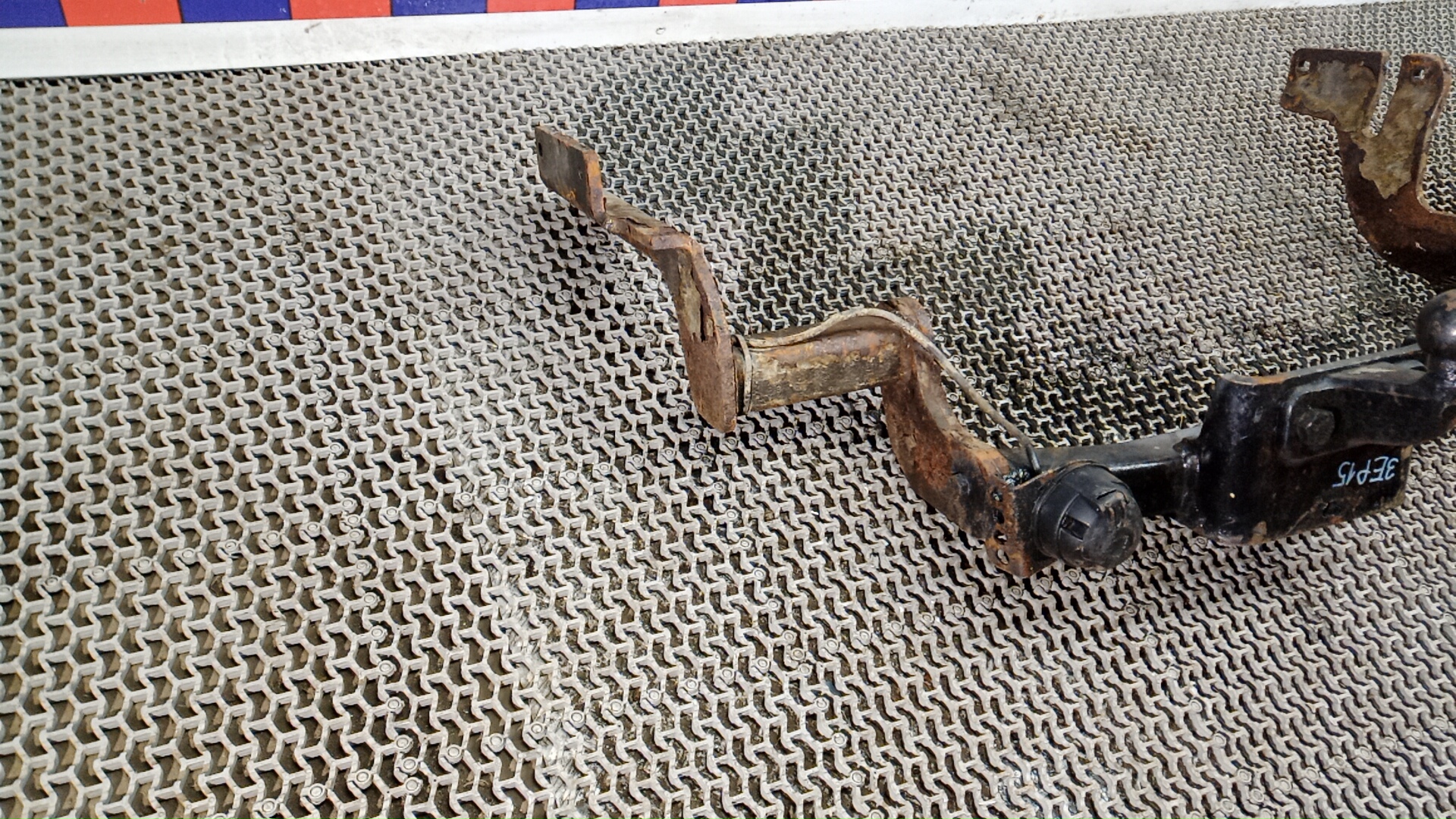 Сцепное устройство (Фаркоп)