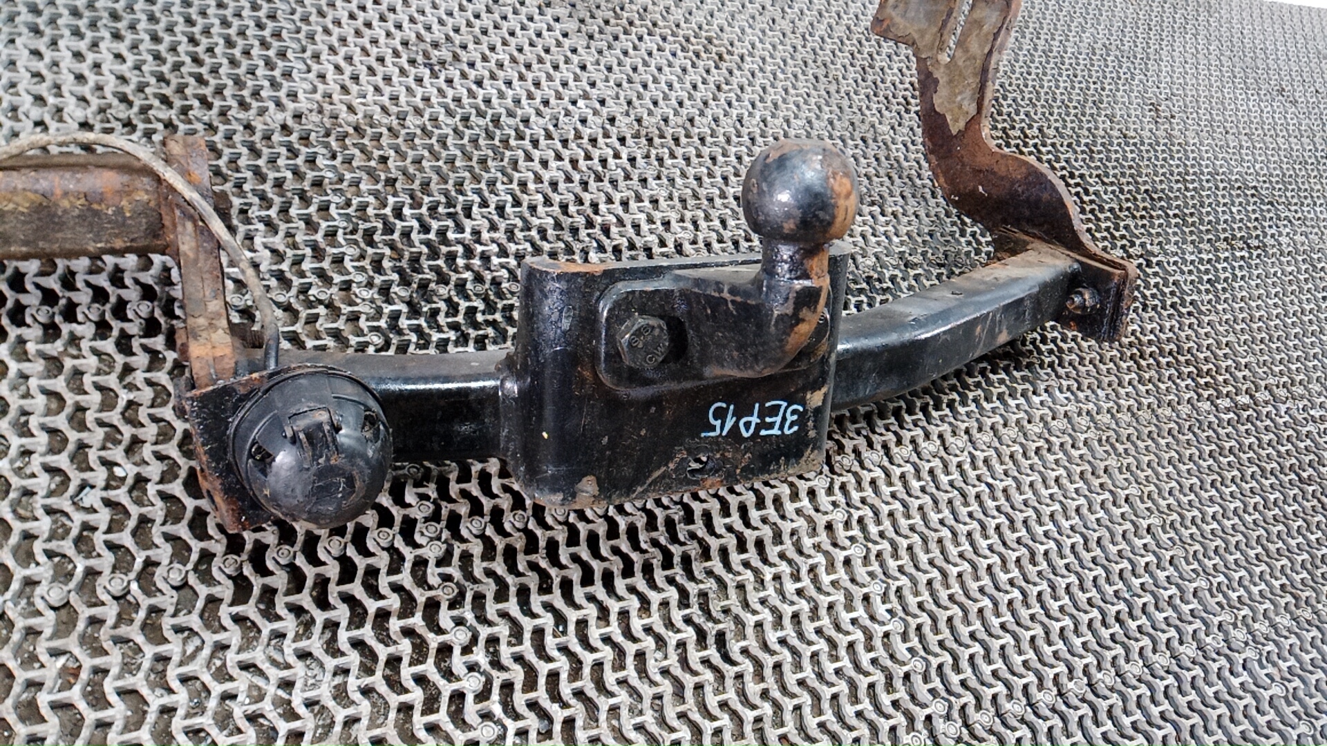 Сцепное устройство (Фаркоп)