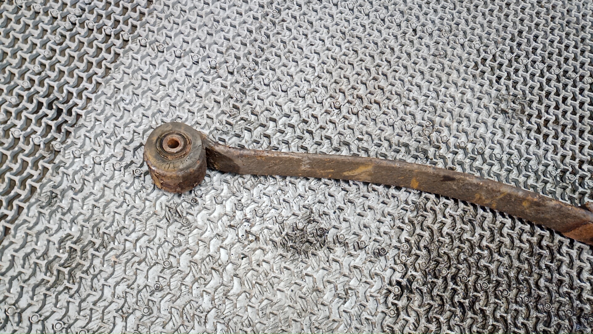 Рессора задняя