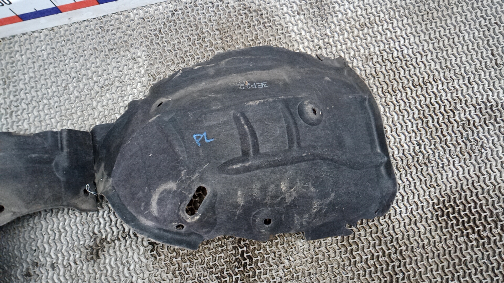 Локер передний левый