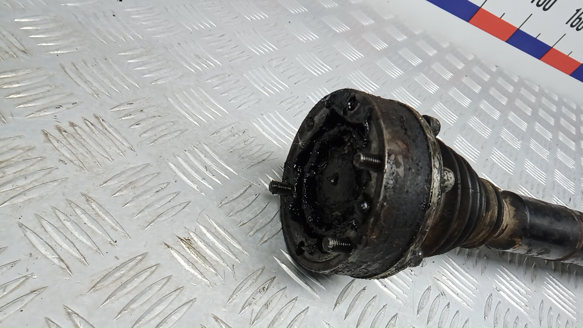 Полуось передняя правая